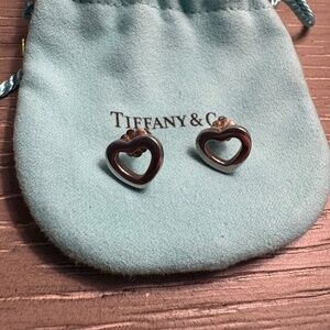 Else Peretti Tiffany &Co open heart earrings